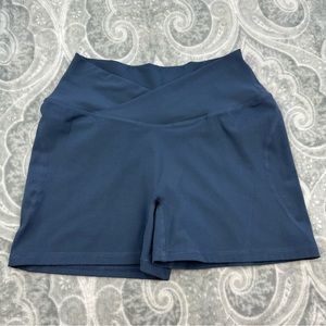 Alphalete Surface Power Shorts